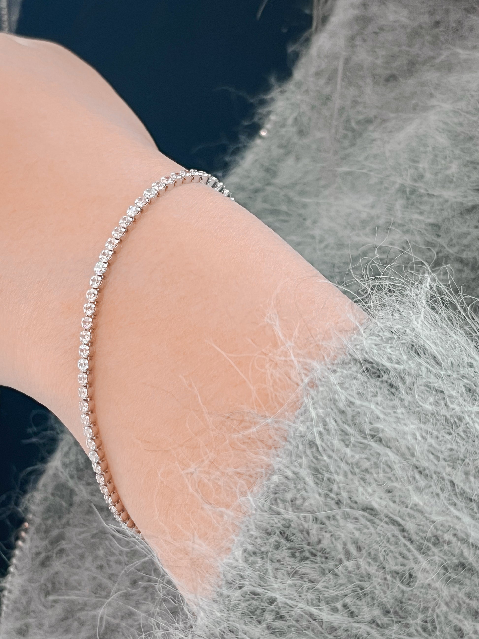 White Mauve Dainty Tennis Bracelet