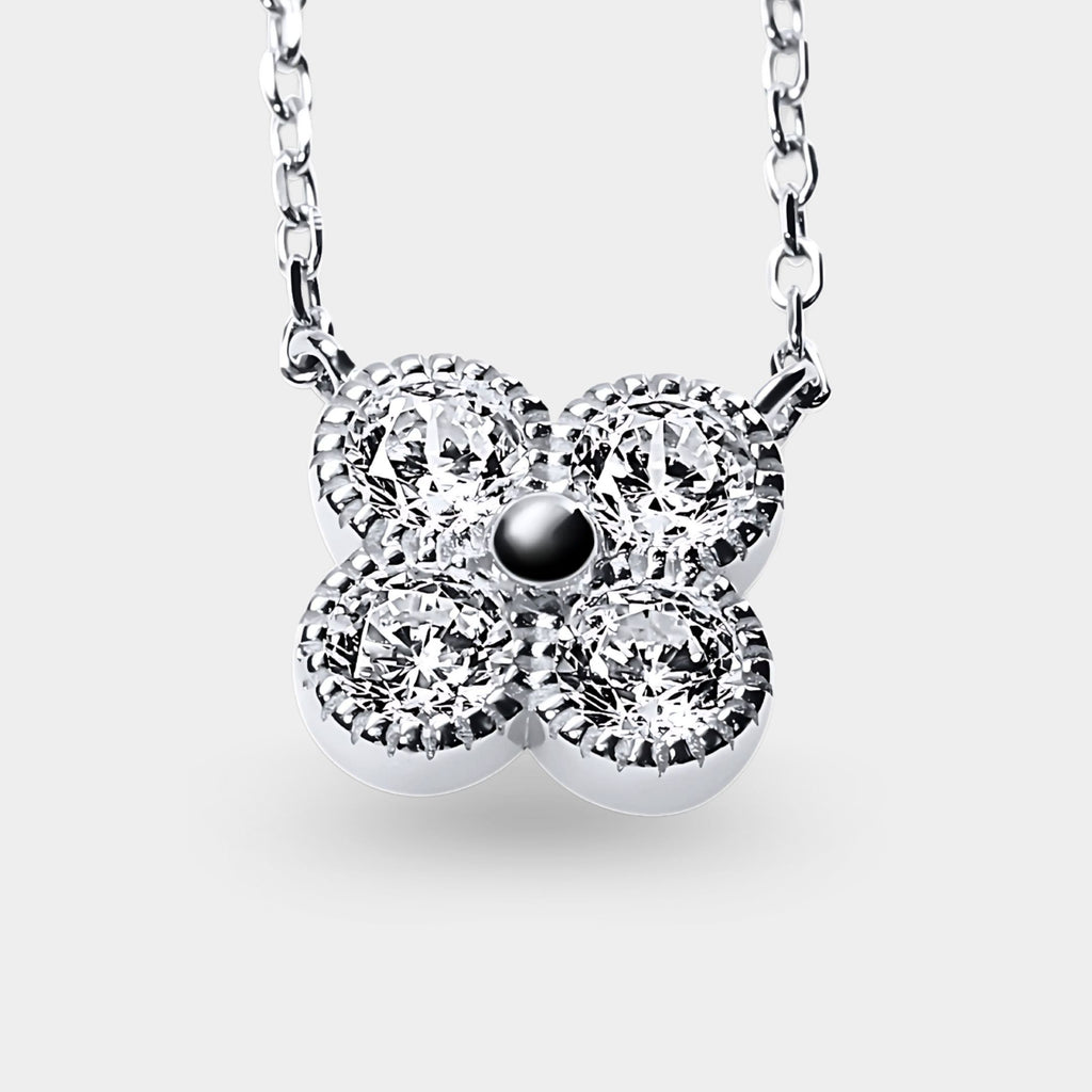 Vier Clover Pendant Necklace